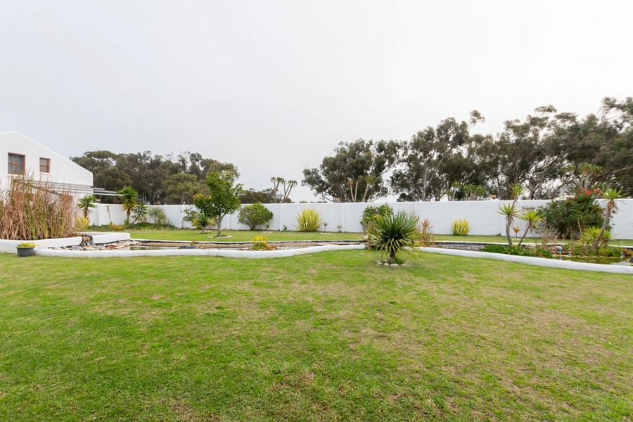 To Let 4 Bedroom Property for Rent in Long Acres Country Estate Western Cape